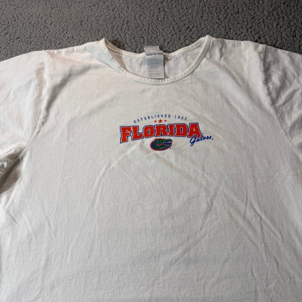 Starter‎ Florida Gators White Graphic T-Shirt Womens 1X Cotton NCAA Collegiate